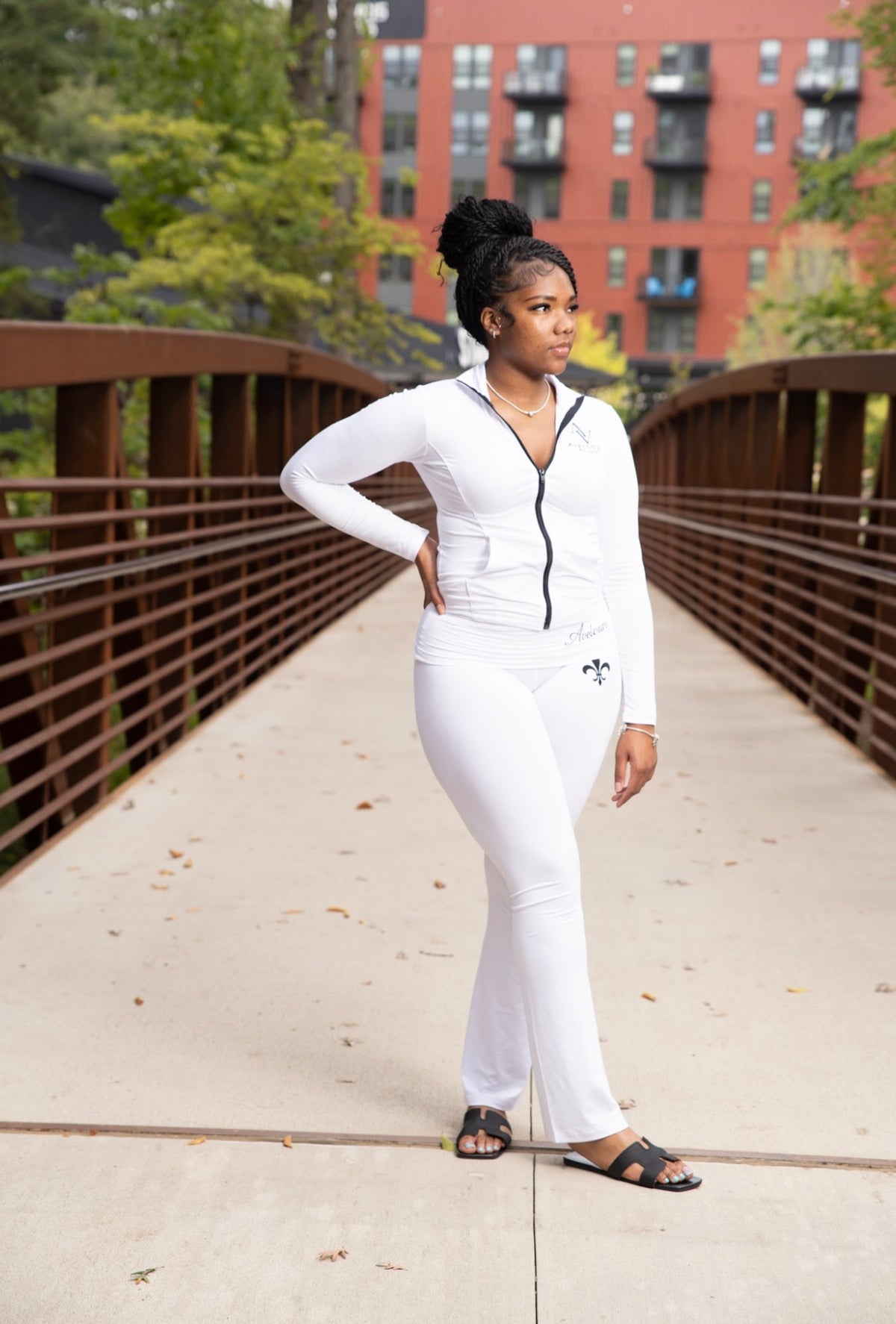 Avelouré 2pc set white